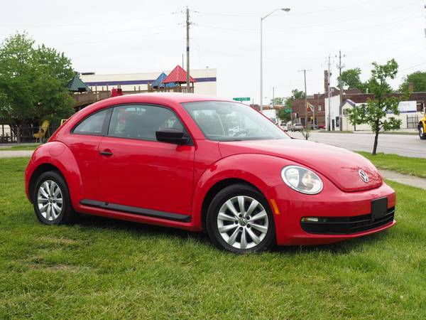 2013 Volkswagen Beetle 2.5L Entry PZEV for sale in Indianapolis, IN – photo 18