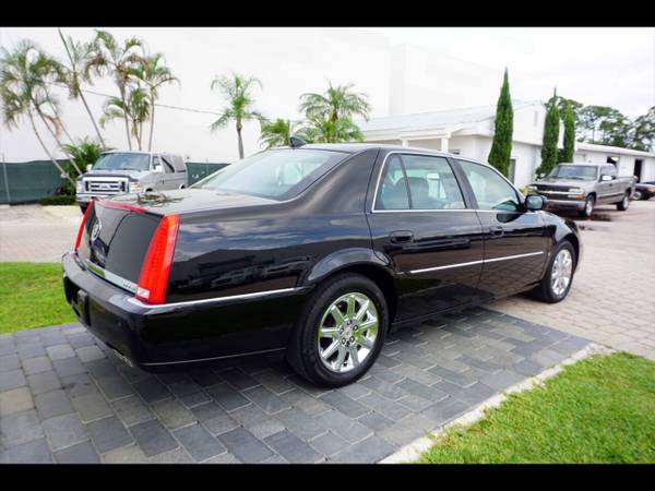 2010 Cadillac DTS Luxury Collection - 1-Owner, Hot and Cool Seats, Tri for sale in Naples, FL – photo 6