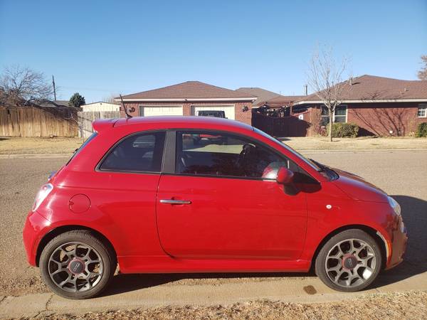 Beautiful 2012 Fiat 500 - Low Mile By Owner - cars & trucks - by... for sale in Lubbock, TX – photo 2