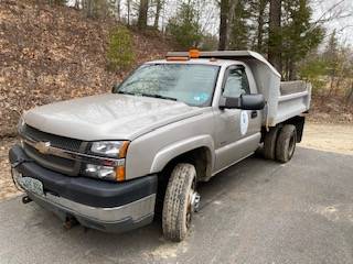 2005 chevy one ton dump for sale in Wolfeboro Falls, NH – photo 5