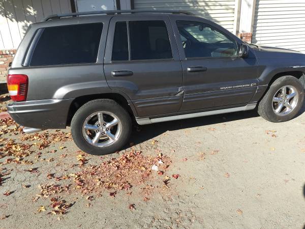 2002 grand cherokee Overland - cars & trucks - by owner - vehicle... for sale in Salinas, CA – photo 2