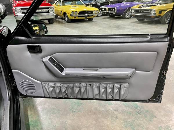 1993 Ford MustangSVT Cobra Factory Black/Opal leather/62K for sale in Sherman, IL – photo 15