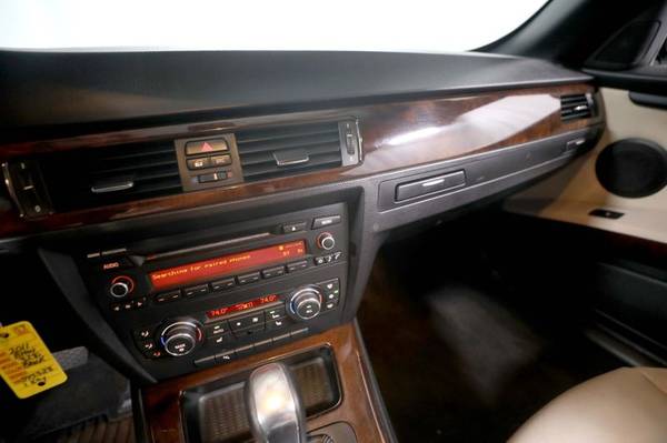 2011 *BMW* *328i* *-* Premium pkg - Xenon - Satellite radio for sale in Burbank, CA – photo 22