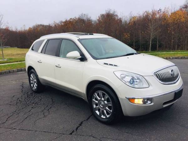 2011 Buick Enclave 3rd row--WE FINANCE EVERYONE - cars & trucks - by... for sale in burlington city, NJ – photo 11
