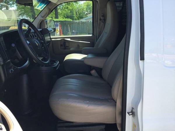 2014 Chevrolet Express Cargo 2500 3dr Cargo Van w/1WT GOOD/BAD/NO for sale in Little Ferry, NY – photo 13