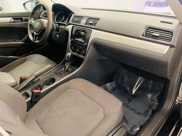 2017 Volkswagen Passat 1.8T S Automatic *GUARANTEED CREDIT APPROVAL*... for sale in Streamwood, IL – photo 15