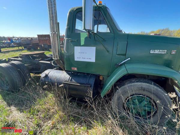 1981 GMC Brigadier single axle semi tractor (0511) for sale in Decatur, MI – photo 2