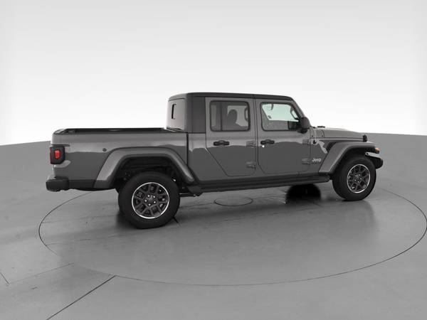 2020 Jeep Gladiator Overland Pickup 4D 5 ft pickup Gray - FINANCE -... for sale in Albany, NY – photo 12