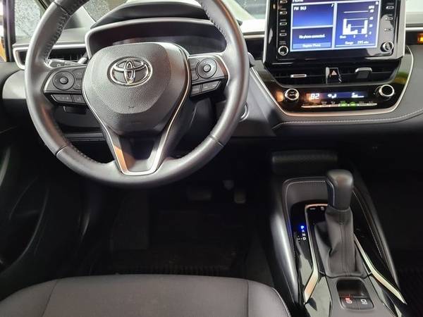 2019 Toyota Corolla Hatchback SE hatchback Blizzard Pearl - cars &... for sale in Jasper, IN – photo 12
