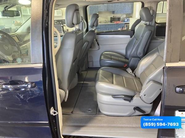 2010 Volkswagen Routan SEL - Call/Text - cars & trucks - by dealer -... for sale in Cold Spring, OH – photo 13