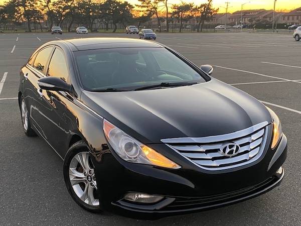 2013 Hyundai Sonata Limited! FULLY LOADED! - cars & trucks - by... for sale in STATEN ISLAND, NY – photo 2