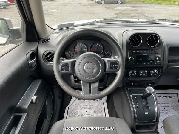 2011 Jeep Patriot 2WD CVT - - by dealer - vehicle for sale in York, PA – photo 13