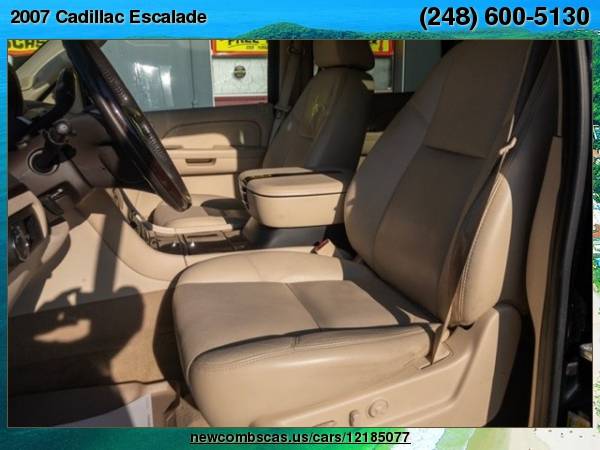 2007 Cadillac Escalade Base All Credit Approved! for sale in Auburn Hills, MI – photo 9