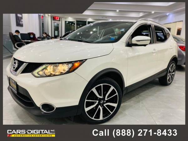2017 Nissan Rogue Sport AWD SL Hatchback - cars & trucks - by dealer... for sale in Franklin Square, NY – photo 2