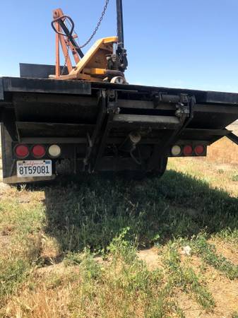 Ford Cargo 7000 for sale in Lemoore, CA – photo 2