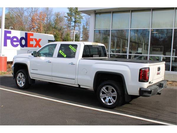 2017 GMC Sierra 1500 4WD CREW CAB ZLT Z71 LOADED !!! ALL THE OPTIONS... for sale in Salem, ME – photo 7