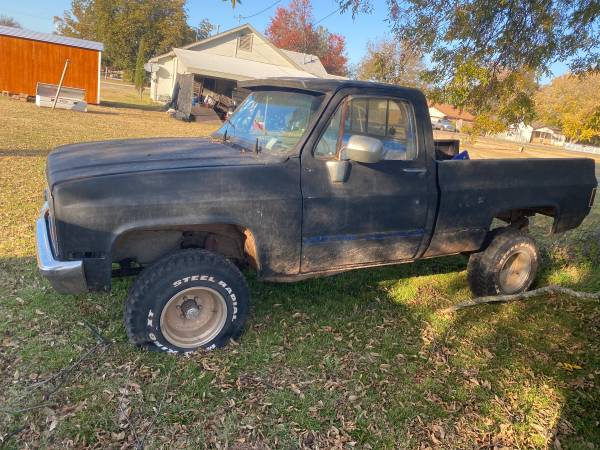 1982 Chevy k-10 - cars & trucks - by owner - vehicle automotive sale for sale in Lexington, OK – photo 3