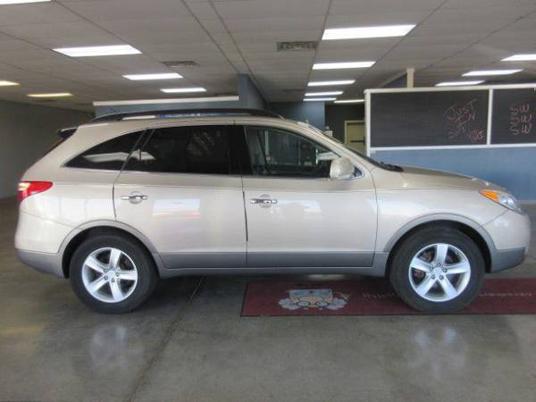 2008 Hyundai Veracruz GLS LIMITED - Try - - by for sale in Jackson, MO – photo 2