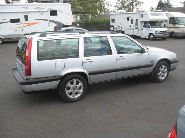 1998 Volvo V70 XC All Wheel Drive - - by dealer for sale in Portland, OR – photo 2