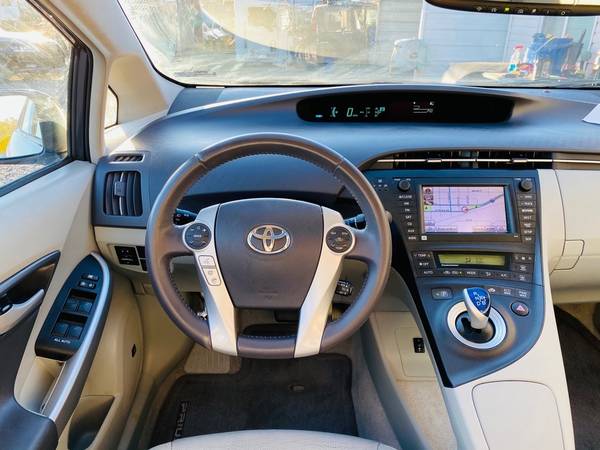 2010 TOYOTA PRIUS Loaded Nav, back up cam, Solar panel - cars &... for sale in Grand Junction, CO – photo 9
