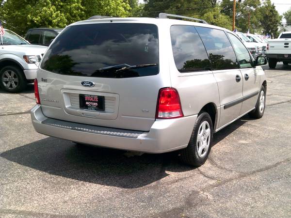 2006 Ford Freestar SE 4dr Mini Van LOWMILES for sale in TROY, OH – photo 5