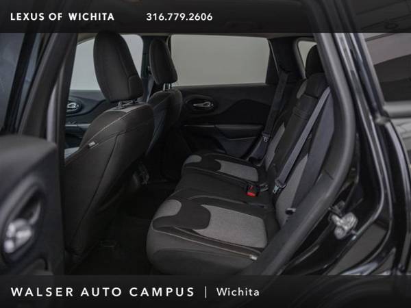 2016 Jeep Cherokee Altitude, Sport Appearance Plus Package for sale in Wichita, KS – photo 21