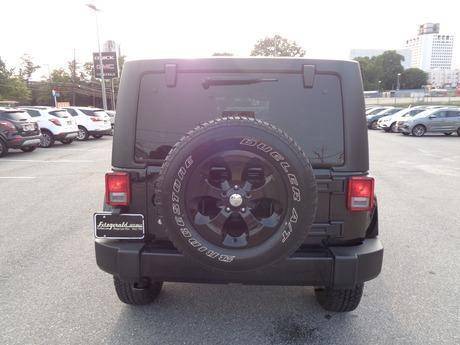 2017 Jeep Wrangler Unlimited Sahara - cars & trucks - by dealer -... for sale in Rockville, District Of Columbia – photo 5