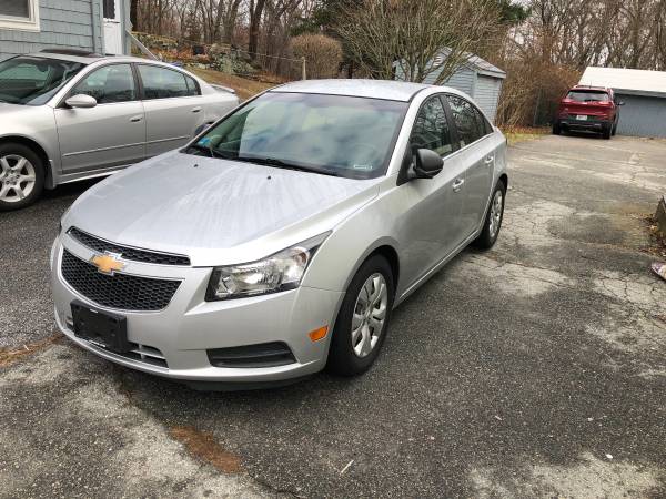 2012 Chevrolet Cruze 43,000 miles! - cars & trucks - by owner -... for sale in Providence, RI – photo 4