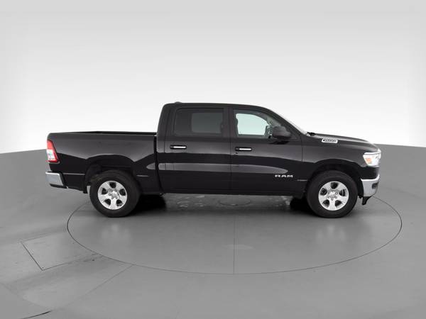 2019 Ram 1500 Crew Cab Big Horn Pickup 4D 5 1/2 ft pickup Black - -... for sale in Riverdale, IL – photo 13