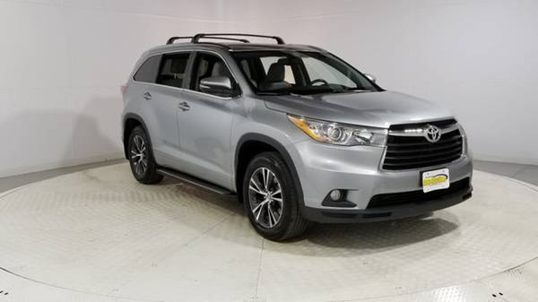 2016 Toyota Highlander AWD 4dr V6 XLE for sale in Jersey City, NJ – photo 7