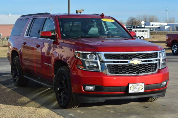 2015 Chevrolet Suburban LT 4×4 - cars & trucks - by dealer - vehicle... for sale in Alexandria, ND – photo 4