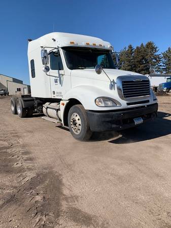 frieghtliner colombia for sale in Other, ND – photo 2
