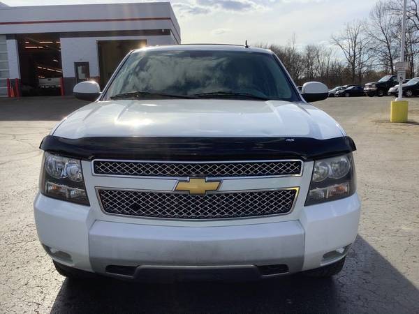 No Accidents! 2011 Chevy Tahoe! Z71 4x4! 3rd Row! Loaded! - cars & for sale in Ortonville, OH – photo 8