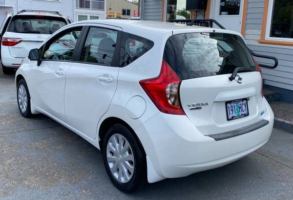 2014 NISSAN VERSA NOTE LOW MILES! - - by dealer for sale in Hillsboro, OR – photo 2