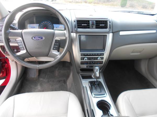 2011 Ford Fusion Hybrid - cars & trucks - by dealer - vehicle... for sale in Iowa City, IA – photo 11