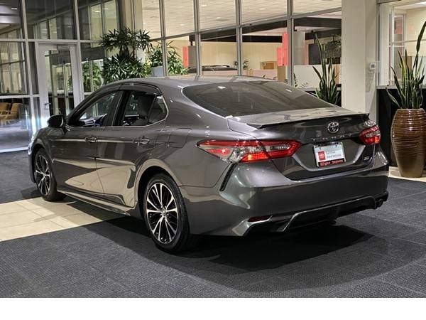Used 2018 Toyota Camry SE/9, 246 below Retail! for sale in Scottsdale, AZ – photo 2