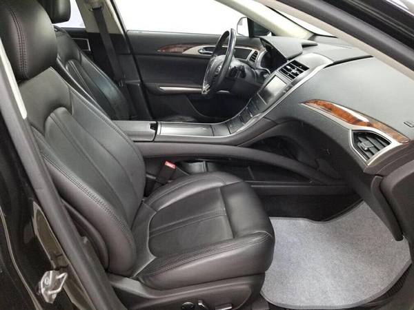 2013 LINCOLN MKZ..PREMIER..LOADED..LEATHER HEATED SEATS..ALLOY WHEELS. for sale in Celina, OH – photo 5