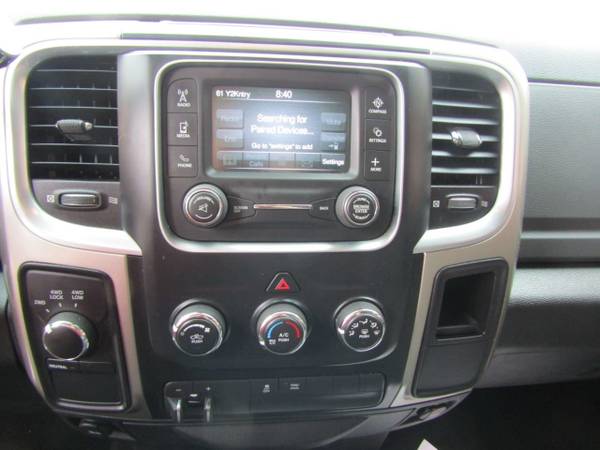 2015 Ram 2500 4WD Crew Cab 149 SLT Bright Whit for sale in Omaha, NE – photo 21