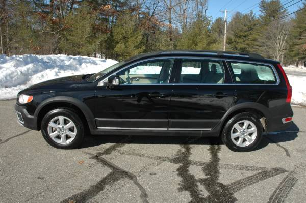 2011 Volvo XC70 AWD Wagon 3 2L - Great Carfax - IMMACULATE - cars & for sale in Windham, VT