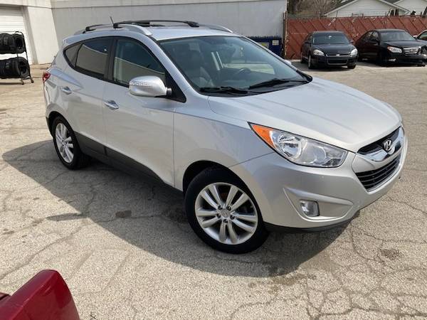 2011 Hyundai Tucsan limited - - by dealer - vehicle for sale in Gary/ Merrillville, IL