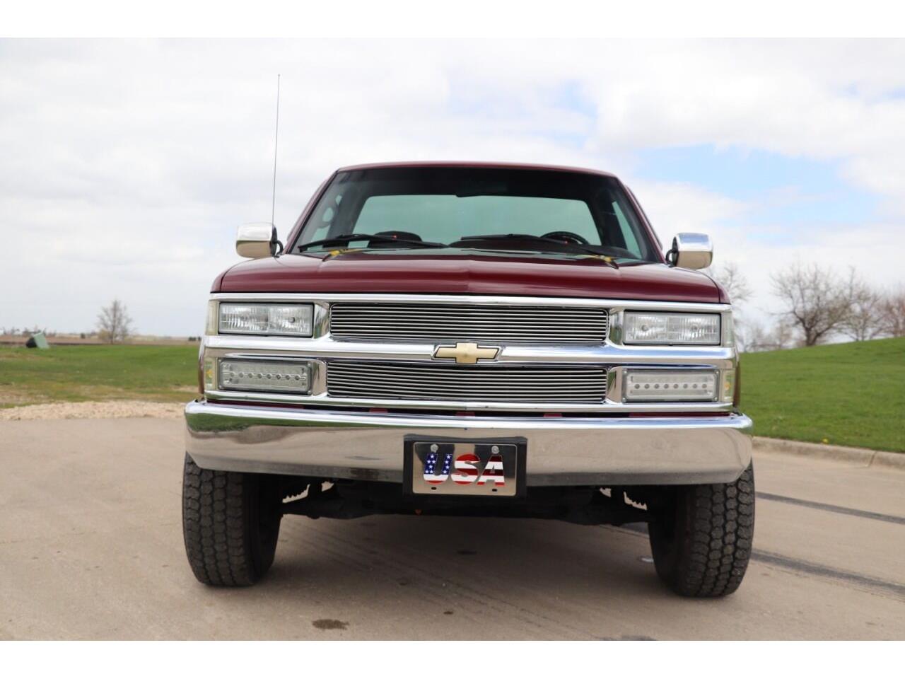 1995 Chevrolet C/K 2500 for sale in Clarence, IA – photo 2