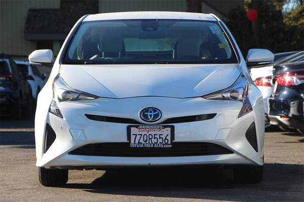 2017 Toyota Prius Two hatchback White - cars & trucks - by dealer -... for sale in Palo Alto, CA – photo 5