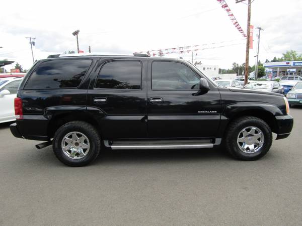 2005 Cadillac Escalade 4dr AWD - - by dealer - vehicle for sale in Milwaukie, OR – photo 6