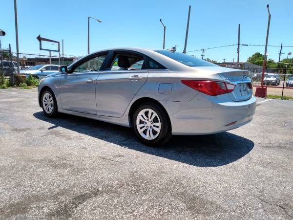 2011 HYUNDAI SONATA - - by dealer - vehicle automotive for sale in Southaven, MS – photo 4