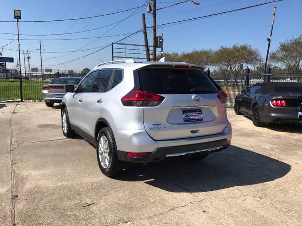 ★ 2017 NISSAN ROGUE ★ 99.9% APPROVED► $1895 DOWN - cars & trucks -... for sale in Marrero, LA – photo 4