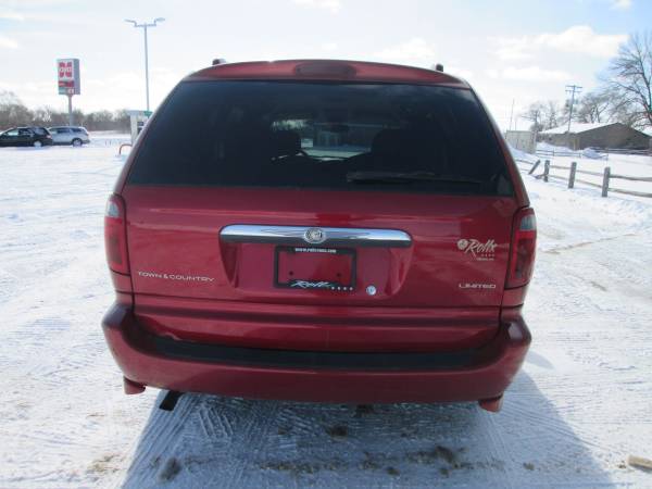 2001 CHRYSLER TOWN & COUNTRY ROLLX HANDICAP VAN - - by for sale in RANDOLPH, MN – photo 4