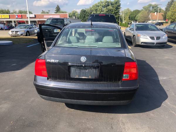 ‘00 VW Passat for sale in Indianapolis, IN – photo 6