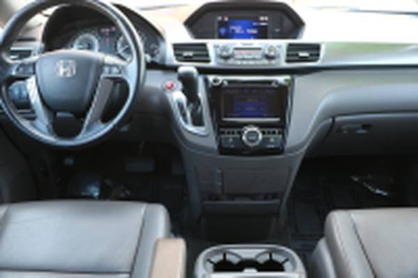 2014 Honda Odyssey Gray FANTASTIC DEAL! - cars & trucks - by dealer... for sale in Monterey, CA – photo 15
