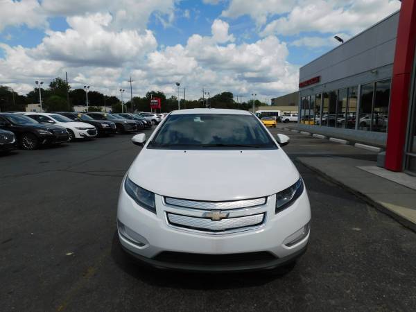 2013 CHEVROLET VOLT **SUPER CLEAN**MUST SEE**FINANCING AVAILABLE** -... for sale in redford, MI – photo 3