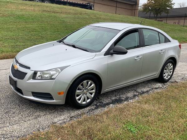 2011 CHEVROLET CRUZE LS SERVICED LOW MILES INSPECTED CLEAN - cars & for sale in Halethorpe, MD – photo 2